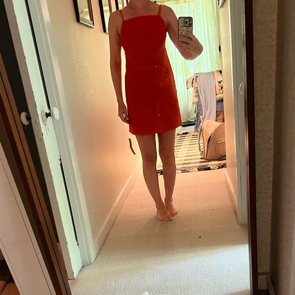 New with one tag Reformation Wiley Dress in Flame - Picture 5 of 5